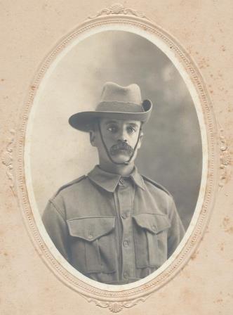 LGAQ war heroes - Photo - default