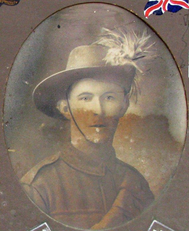 LGAQ war heroes - Photo - default